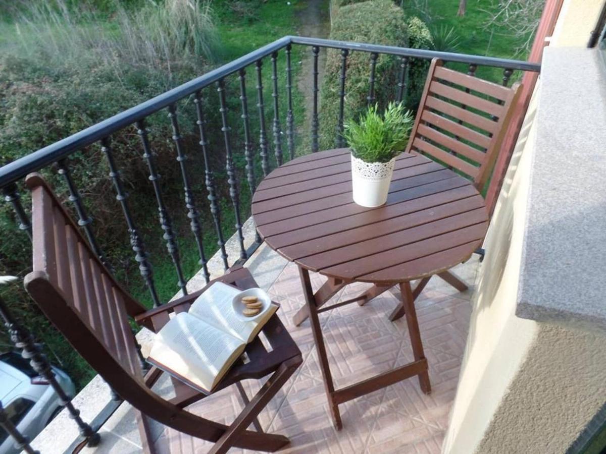 Piso Acogedor En Sada Cozy Flat In Sada Wifi Apartment Exterior photo